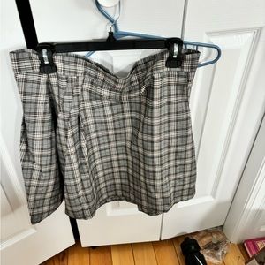 Garage plaid skirt size L